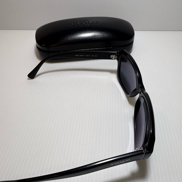 Coach Classic Black Sunglasses - Picture 8 of 9
